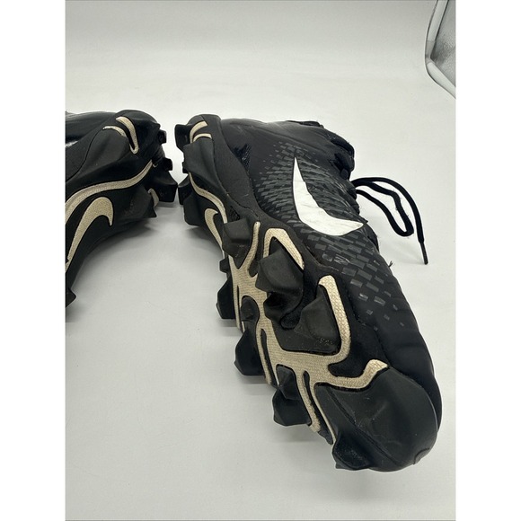 Nike Alpha FastFlex Football Cleats Youth Size 11 Black White Molded Studs\
